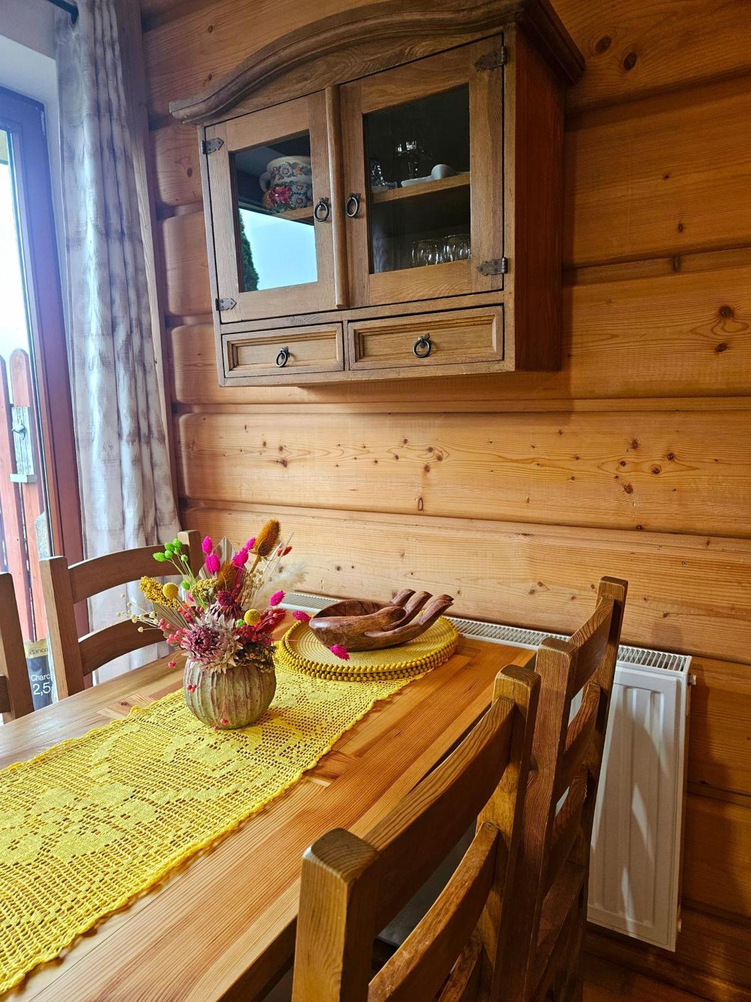 Apartament Z Widokiem Na Gory - Split Ac, Private Terrace, Private Parking 코스실리스코 외부 사진
